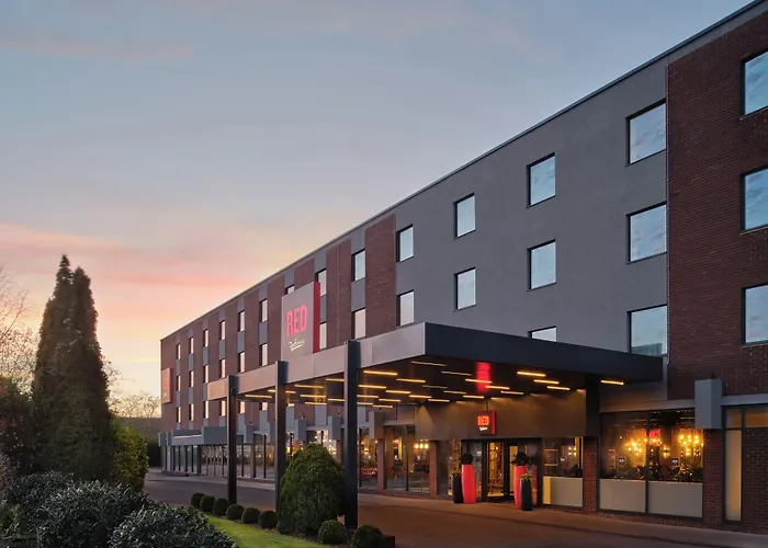 Radisson Red London Gatwick Airport